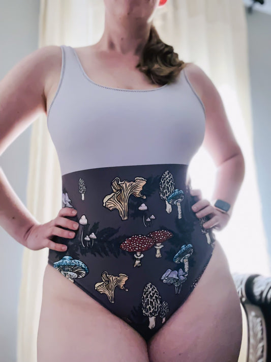Swimsuit fit! Curvy Model Try-On - Appalachian Bittersweet