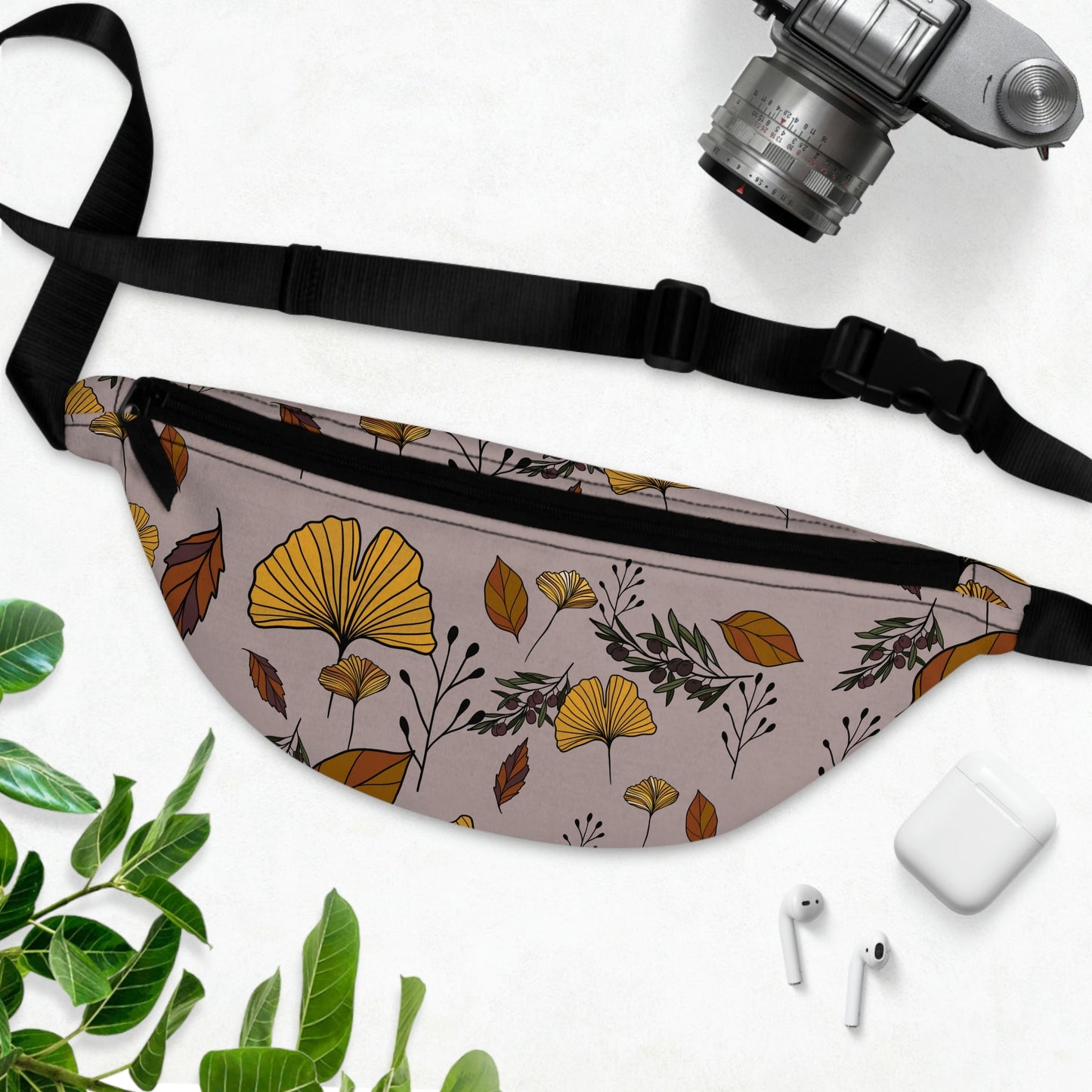 Ginkgo Leaves Retro Fanny Pack